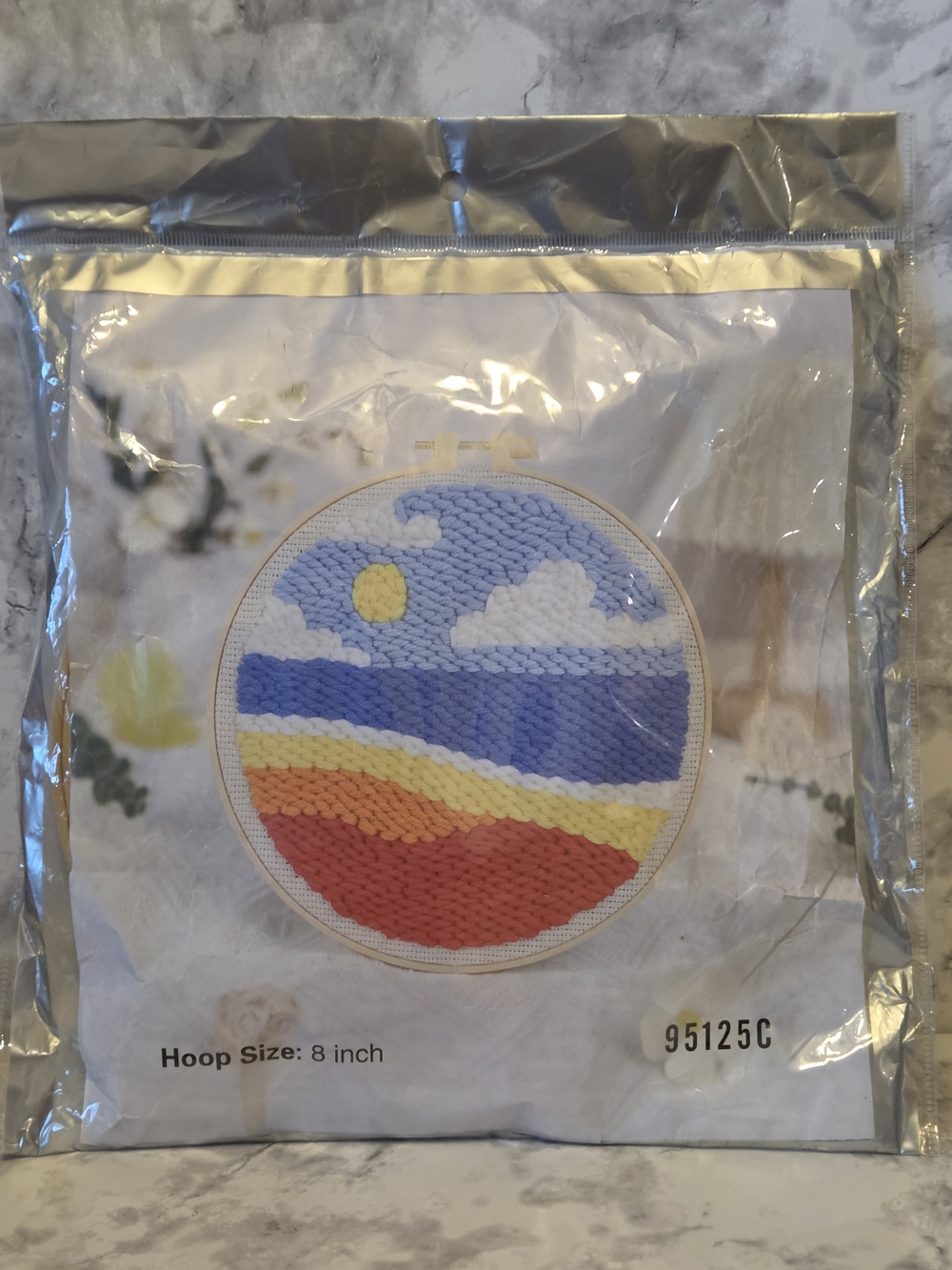 Holiday By The Sea, Beach Scene Punch Needle Kit - 8" Hoop